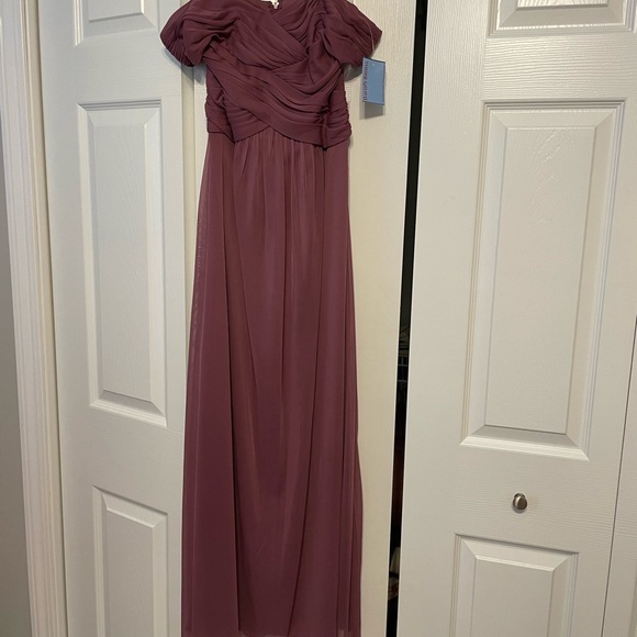David bridal Homecoming / bridesmaid dress. Never woren. Brand new. - Picture 3 of 6